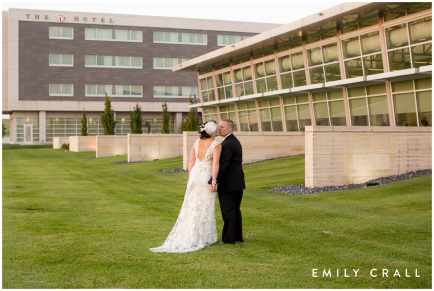 Hotel Kirkwood Fall Wedding-TiffanyJonah © Emily Crall_0102.jpg
