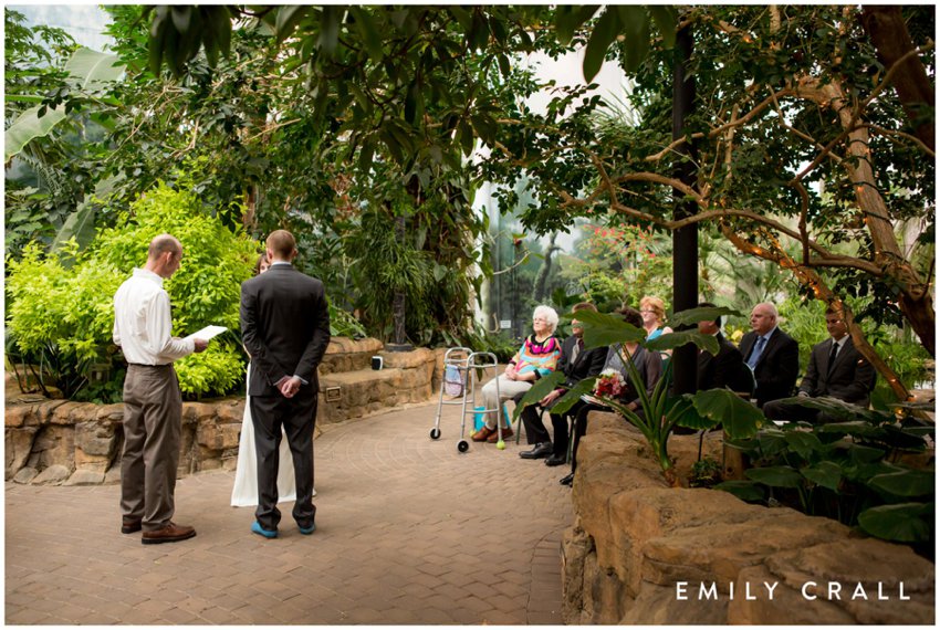 Quad Cities Botanical Wedding © Emily Crall_0275.jpg